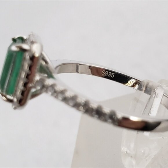 Sterling Natural 1ct Emerald and Diamonds Ring - Picture 6 of 8
